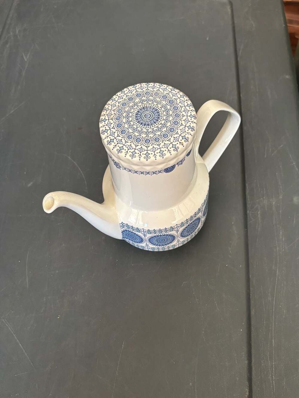 Pontesa The Castilian Collection Granada Blue and White Ironstone Coffee Pot wit